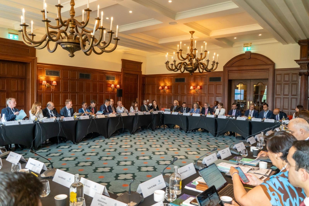 المدير التنفيذي لمركز "دراسات" يشارك في الملتقى السنوي لمركز الخليج للأبحاث في جامعة كامبريدج