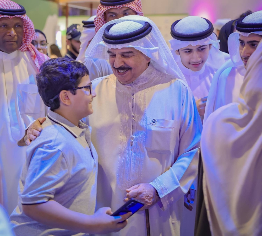 الملك يتفضل بزيارة إلى مدينة شباب 2030 ويشيد بنجاحاتها