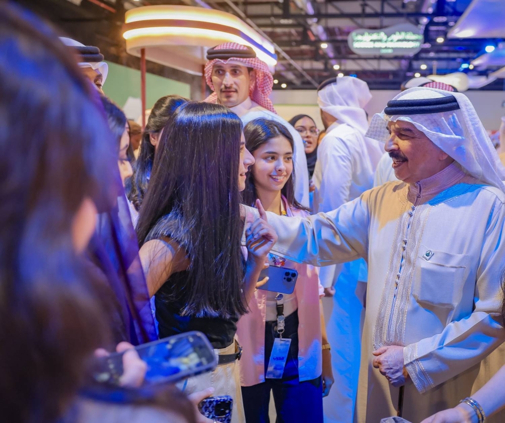 الملك يتفضل بزيارة إلى مدينة شباب 2030 ويشيد بنجاحاتها