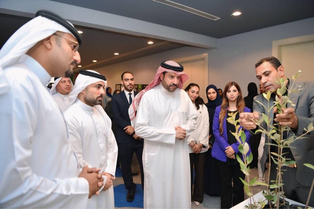 &laquo;البلديات&raquo; تنظم ورشة توعوية للشباب حول أشجار القرم