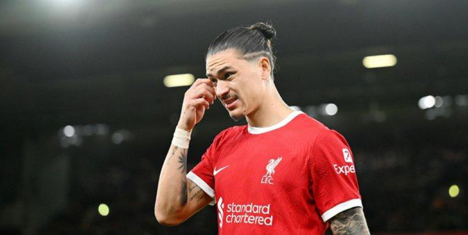 رحيل داروين نونيز ولويس دياز عن ليفربول يقترب من الحسم بعد مواجهة ميلان