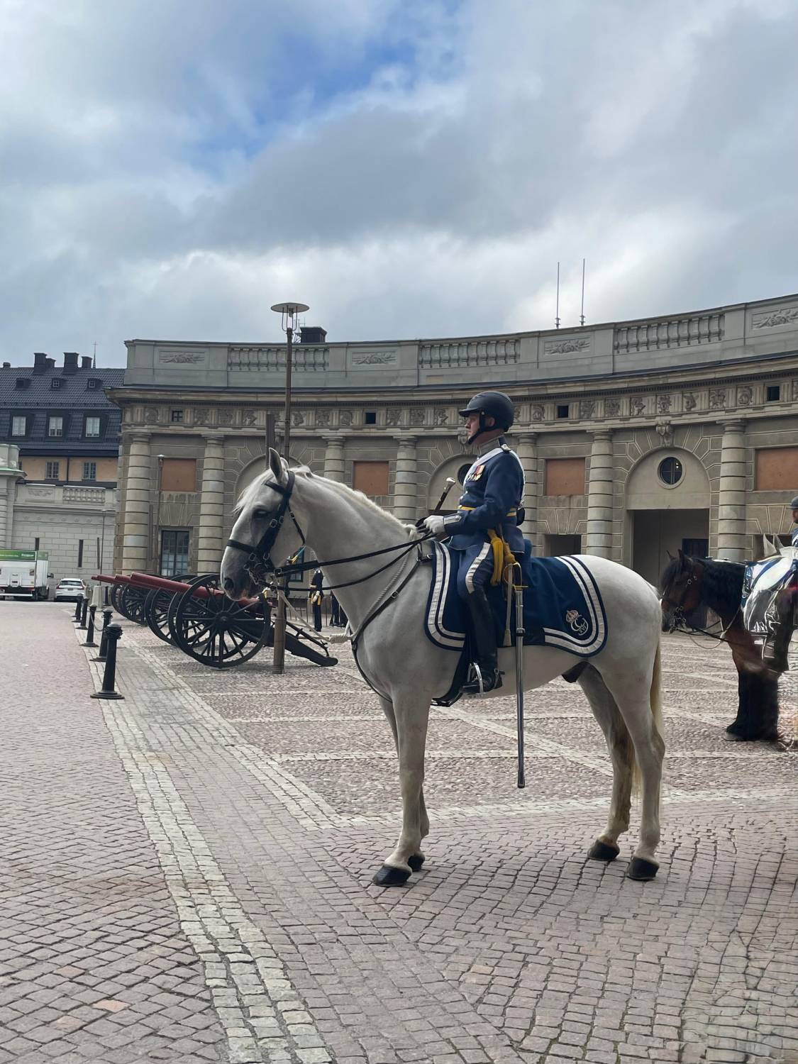 السويد.. رحلة السحر بين الشفق والجزر وأسواق الحكايات