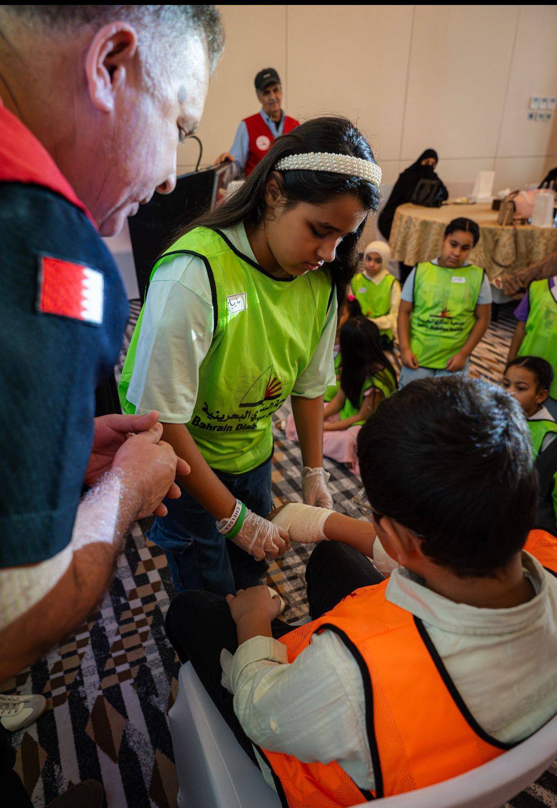 الهلال الأحمر البحريني تنظم ورشة إسعافات أولية لأطفال السكري
