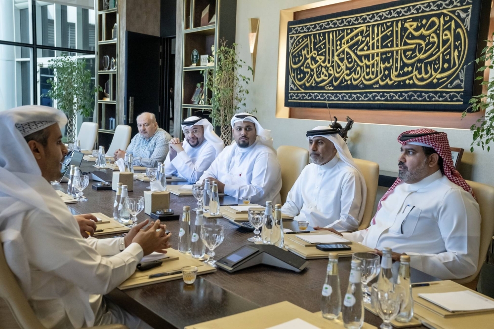 مدير عام بلدية المحرق: توسيع التعاون الإقليمي وتبادل الخبرات لدعم أهداف التنمية المستدامة