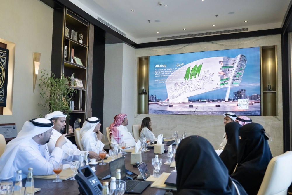 مدير عام بلدية المحرق: توسيع التعاون الإقليمي وتبادل الخبرات لدعم أهداف التنمية المستدامة
