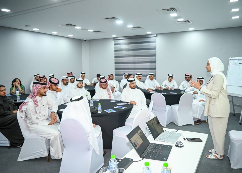 "التنمية السياسية" يختتم المرحلة الأولى من برنامج "رهان المستقبل"