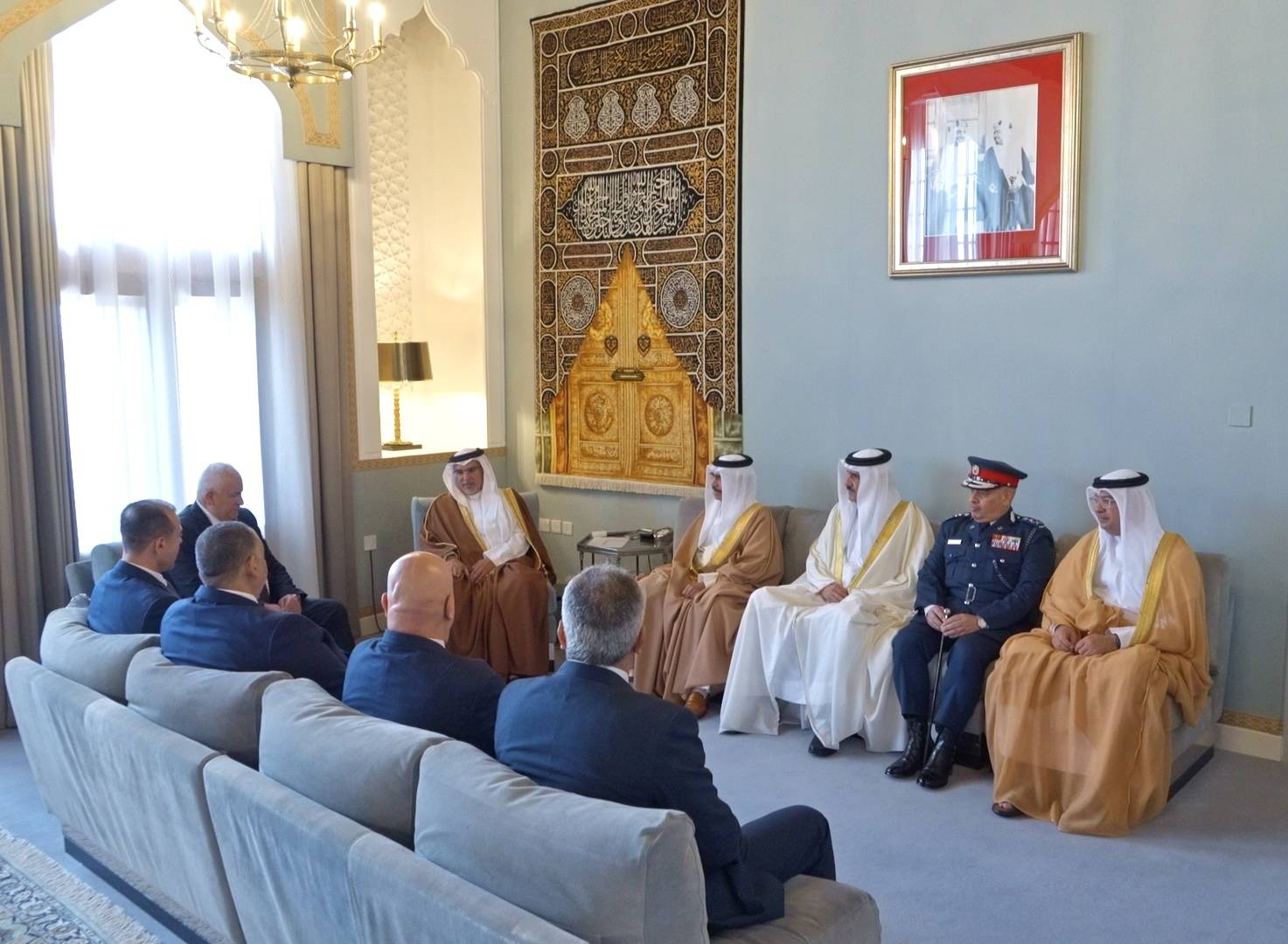 ولي العهد رئيس الوزراء: حقوق الشعب الفلسطيني المشروعة منحوتة في قلوب كل العرب ونؤكد على ضرورة تكامل الجهود الدولية لتحقيقها