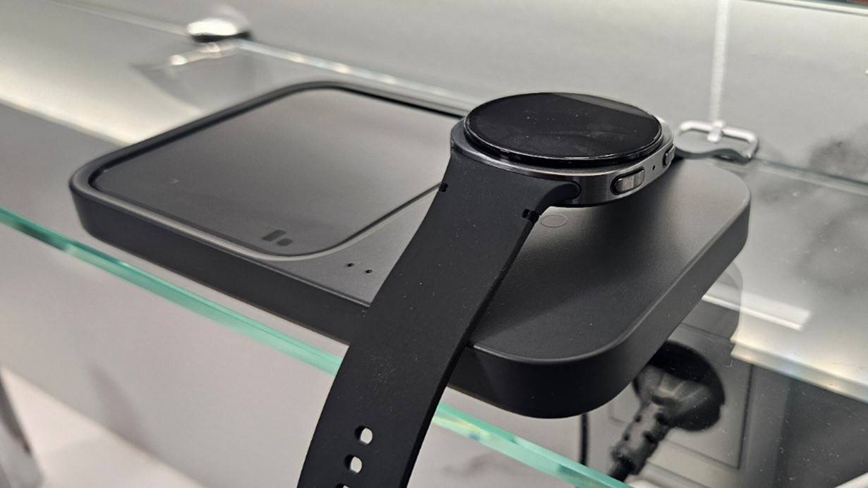 شكاوى متصاعدة من Galaxy Watch 8 بسبب خلل في الشحن اللاسلكي