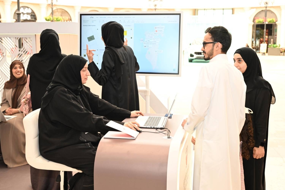 وزارة الإسكان والتخطيط العمراني وبنك الإسكان يطلقان مبادرة "الفرع المتنقل للتمويلات الإسكانية" بمجمع الأفنيوز