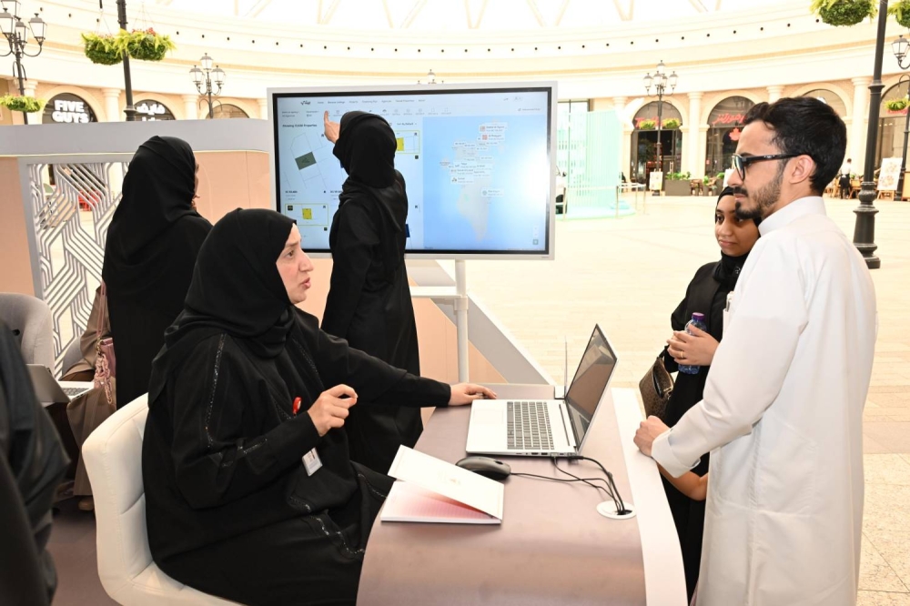 وزارة الإسكان والتخطيط العمراني وبنك الإسكان يطلقان مبادرة "الفرع المتنقل للتمويلات الإسكانية" بمجمع الأفنيوز