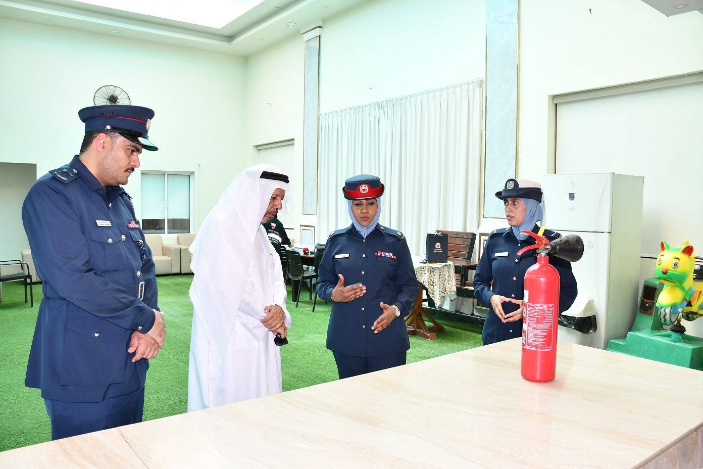 "الدفاع المدني" يطلق الحملة التوعوية "الوقاية والسلامة في برك السباحة"