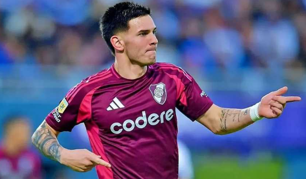 ماستانتونو يتجه إلى إسبانيا للانتقال لريال مدريد: أتمنى تكرار مسيرة الأسطورة دي ستيفانو