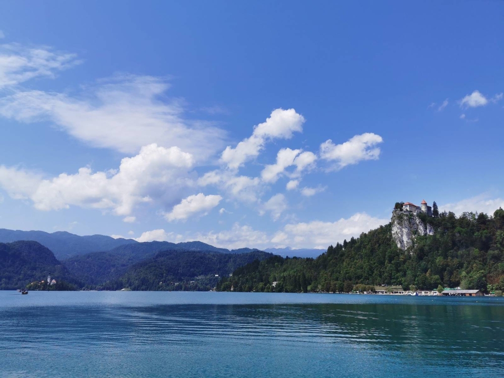 سلوفينيا.. جوهرة أوروبية تتميز بكنوز بين الجبال والبحيرات