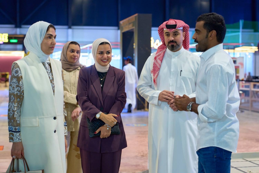 مستشار جلالة الملك المعظم للشؤون الثقافية والعلمية تزور مدينة شباب 2030