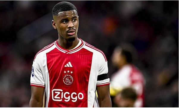 تشيلسي يعلن ضم جوريل هاتو حتى 2032 في صفقة طويلة الأمد