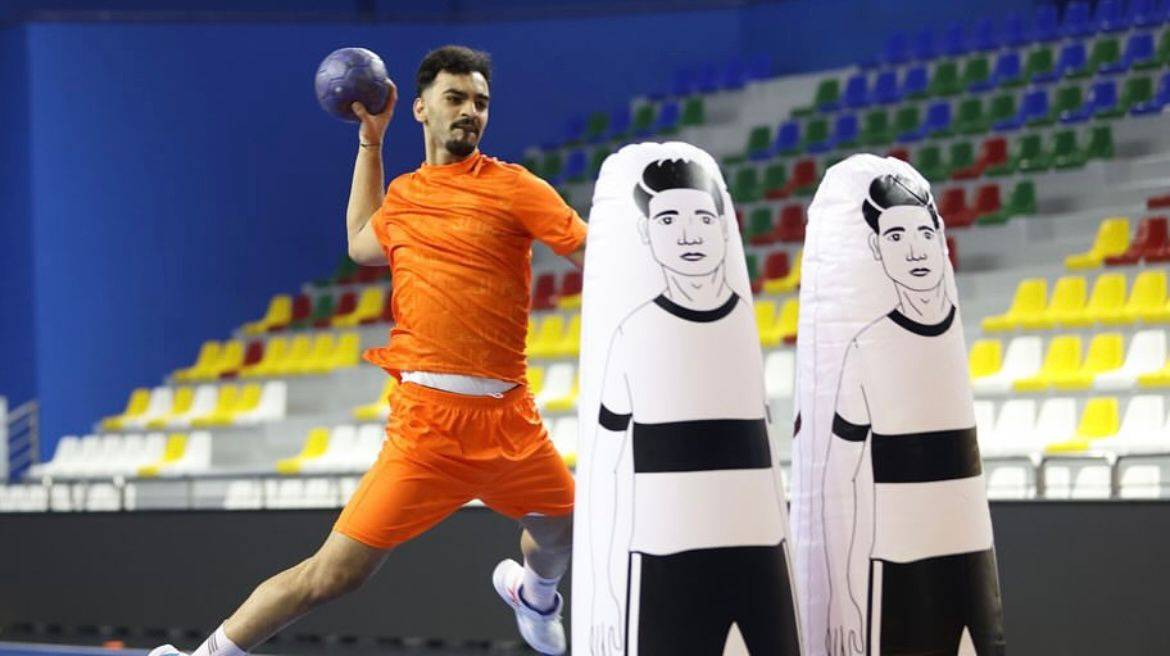 ناشئين المحاربين يستهلون مشوارهم العالمية بمواجهة الساموراي