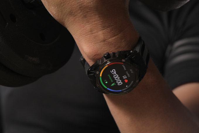 Rogbid M2.. أول ساعة يد من الفولاذ التنغستني ببطارية قوية ونظام GPS دون إنترنت