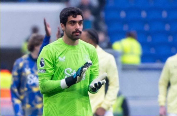 مانشستر يونايتد يختبر الحارس الإماراتي عبد الله الحمادي تمهيدًا للتعاقد