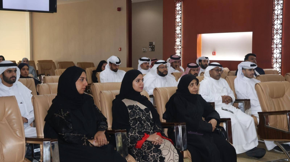 أمانة النواب تستمر في تقديم البرامج والندوات التطويرية