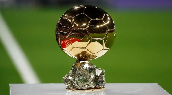 موعد جائزة الكرة الذهبية 2025 وتفاصيل نظام التصويت الجديد