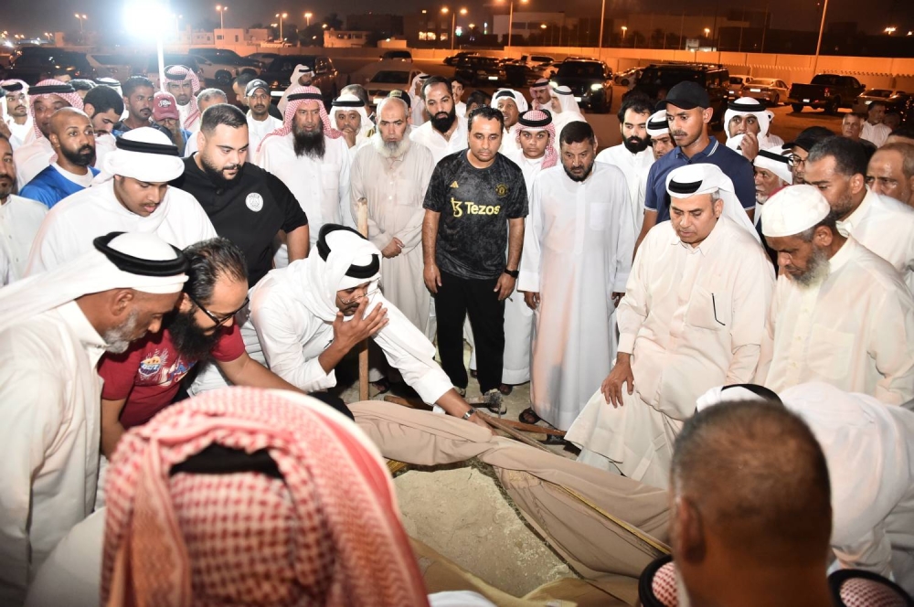 البحرين والمحرق تودعان إبنهما البار حمد شريدة