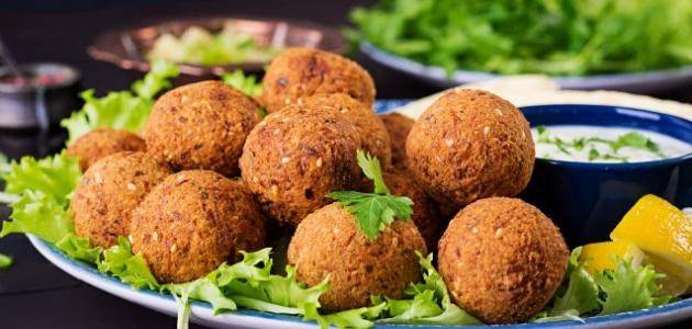 أضرار الطعمية على القولون والمعدة.. تعرف عليها