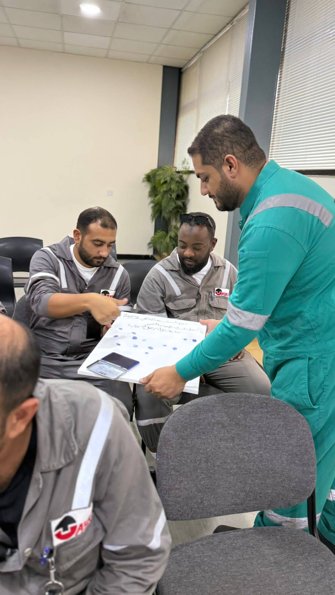 نقابة عمال أسري تحتفل بيوم الشباب العالمي وتؤكد أن تمكين الشباب هو أساس التنمية المستدامة