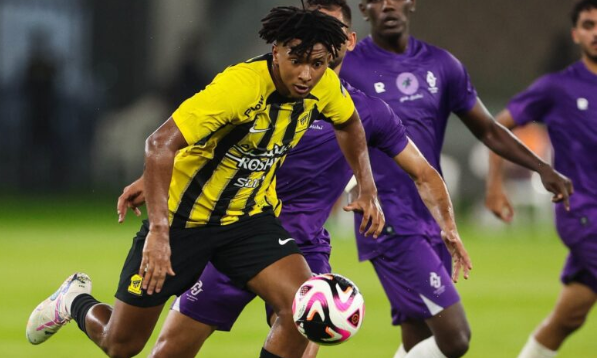 إعارة عبد الإله هوساوي إلى التعاون حتى نهاية الموسم