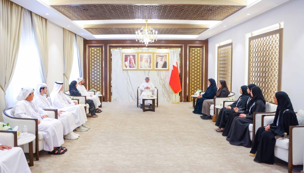 "أمانة الشورى" تستقبل وفدًا إماراتياً من منتسبي مؤسسات "ربع قرن" وأعضاء شورى شباب الشارقة