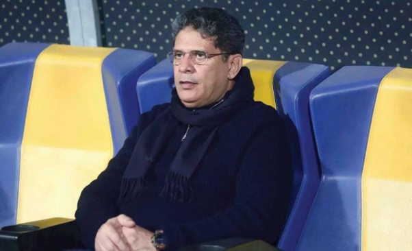 الأهلي والزمالك وبيراميدز في صراع اللقب.. وأيمن الرمادي يكشف كواليس تجربته