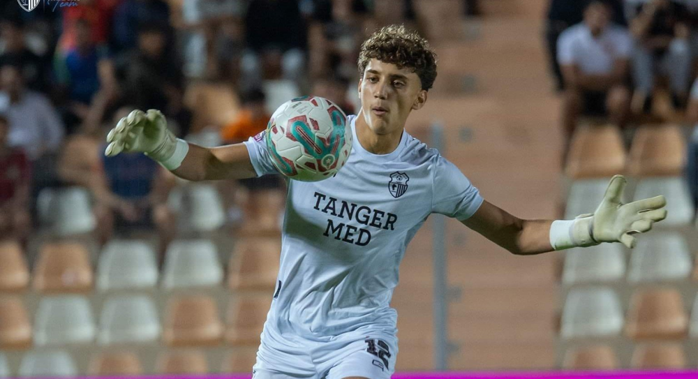 ريان أزواغ ينتقل إلى إشبيلية في تجربة احترافية جديدة