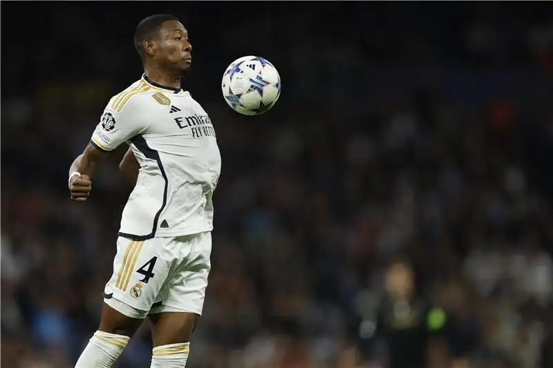 ألابا يعود لمركز الوسط في خطة ريال مدريد الجديدة