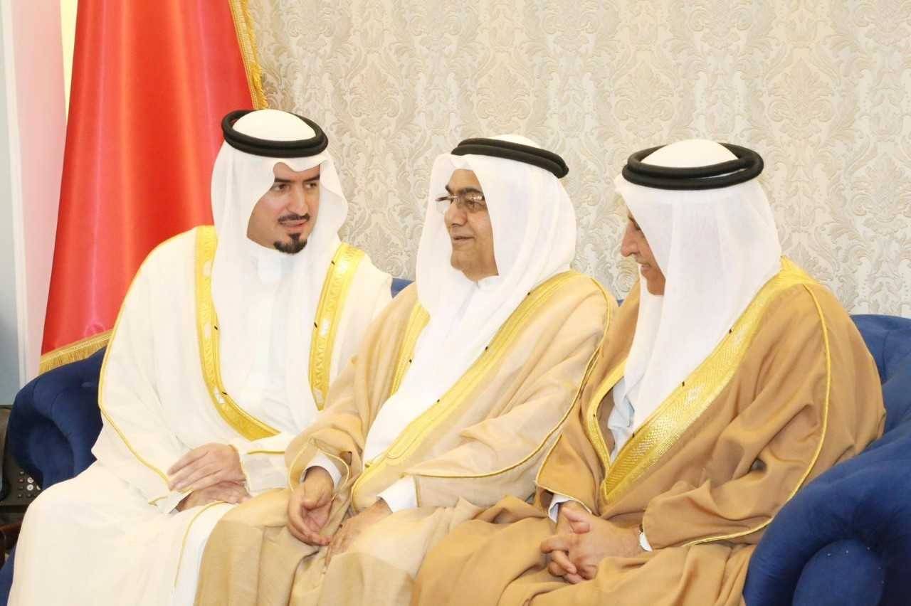 محافظ العاصمة يؤكد على التواصل المباشر ومتابعة احتياجات المواطنين