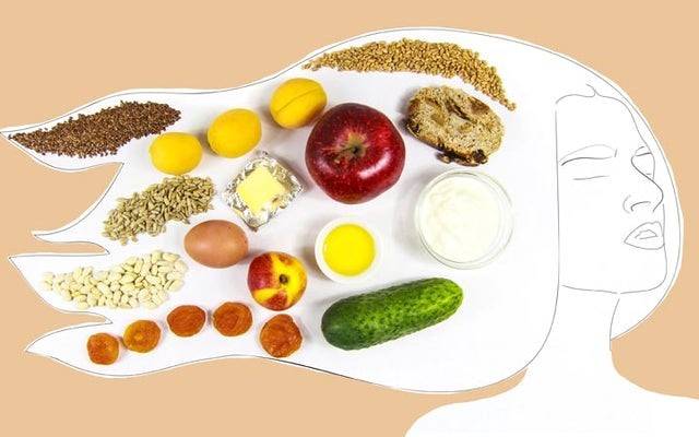 هذه الأطعمة توقف تساقط الشعر وتغذي البصيلات من الداخل.. احرصي على تناولها