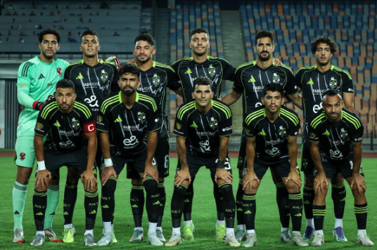 الأهلي يعلن قائمته لمواجهة فاركو في الدوري المصري