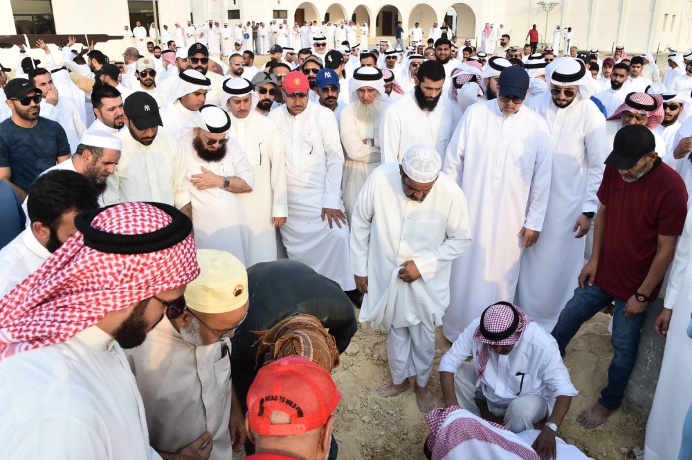 البحرين تودع الرئيس التنفيذي السابق لـ&laquo;الوطن&raquo; إبراهيم الحسيني