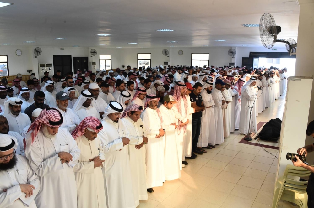 البحرين تودع الرئيس التنفيذي السابق لـ&laquo;الوطن&raquo; إبراهيم الحسيني