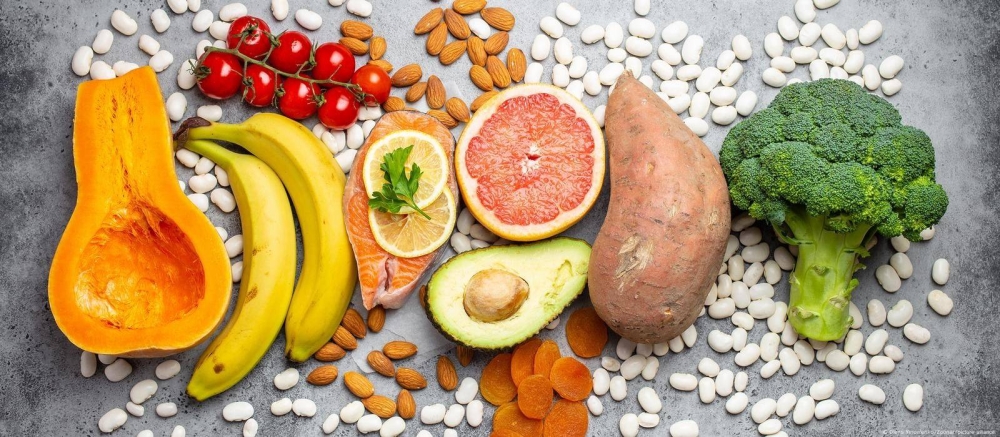 7 أطعمة تساعد على خفض الكوليسترول في الدم