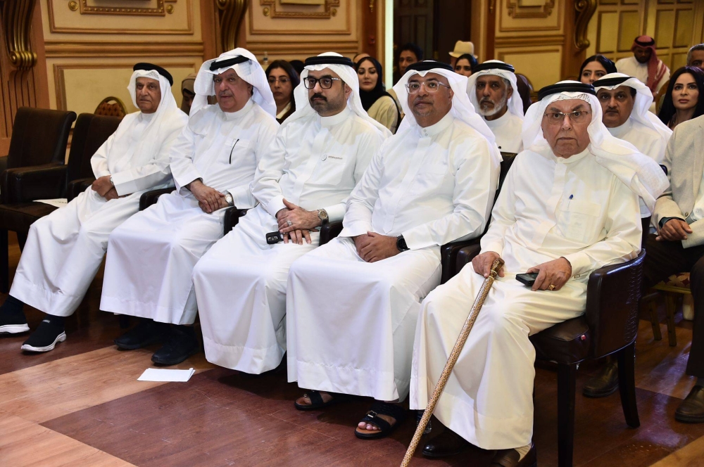 انتخاب مجلس إدارة جديد لجمعية الصحفيين البحرينية برئاسة عيسى الشايجي