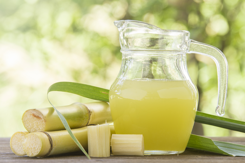 لماذا يُنصح بشرب عصير القصب؟.. إليك أبرز فوائده للكلى والمناعة والقولون