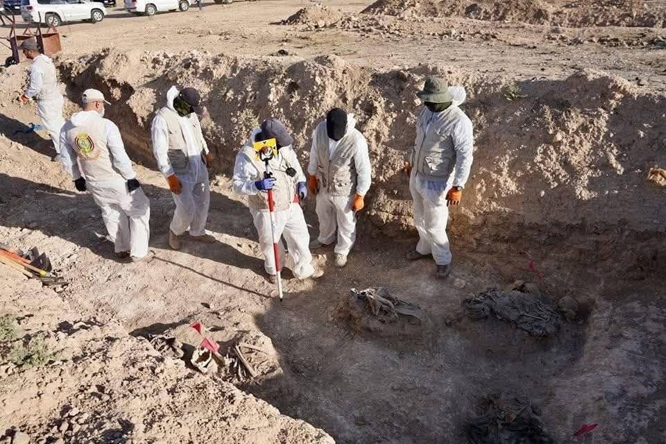 العراق: فتح مقبرة الخسفة بالموصل لكشف رفات ضحايا أعدمهم &laquo;داعش&raquo;