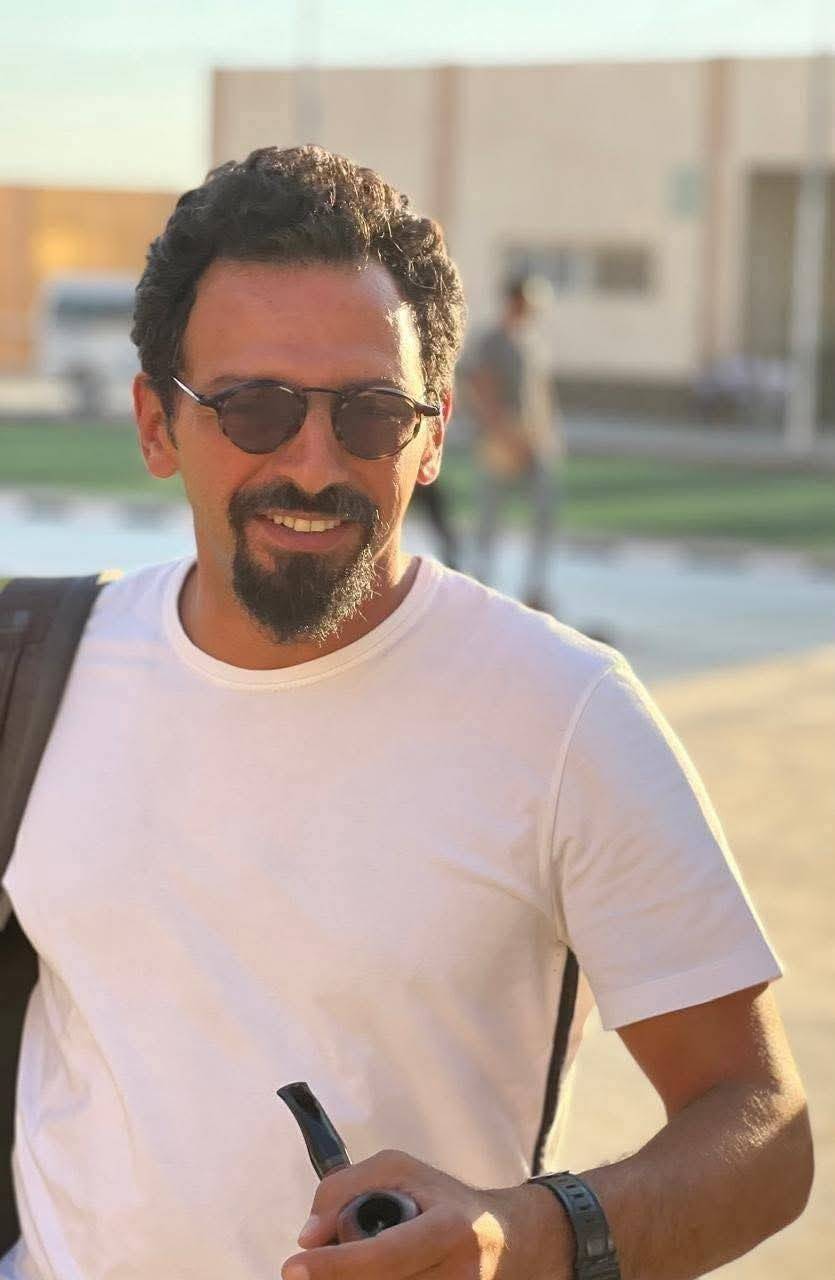 تضحية أب تخلد اسمه.. تيمور تيمور يفارق الحياة لإنقاذ ابنه من الغرق