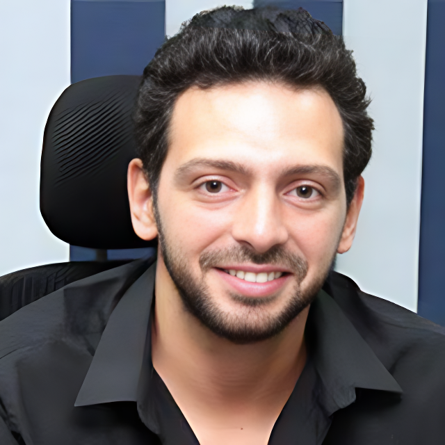 تضحية أب تخلد اسمه.. تيمور تيمور يفارق الحياة لإنقاذ ابنه من الغرق