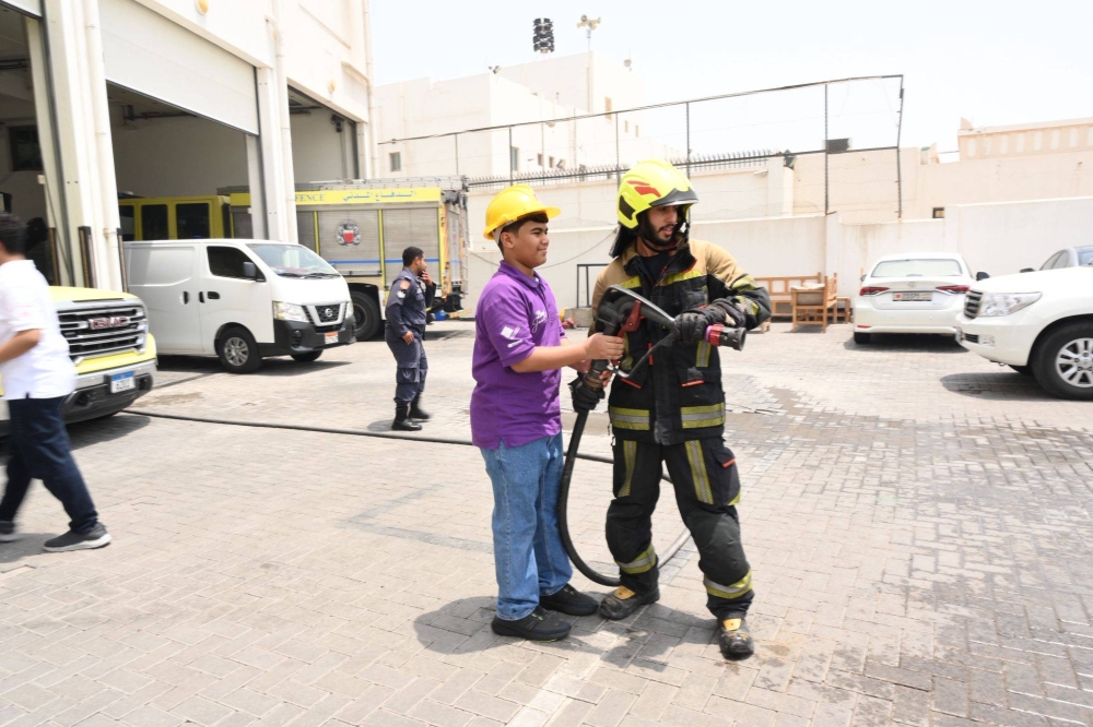 تجربة المضمار الوعر وزيارة الدفاع المدني ومحاضرات وفعاليات متنوعة