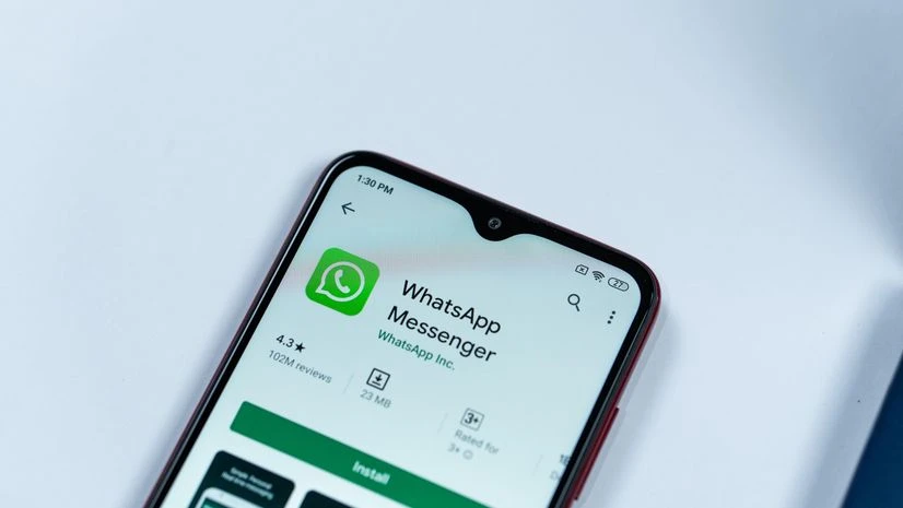 طريقة استخدام ميزة الصور المتحركة في واتساب