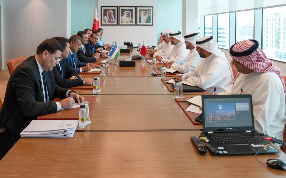 وزير الصناعة والتجارة يجتمع بوزير خارجية جمهورية أوزبكستان