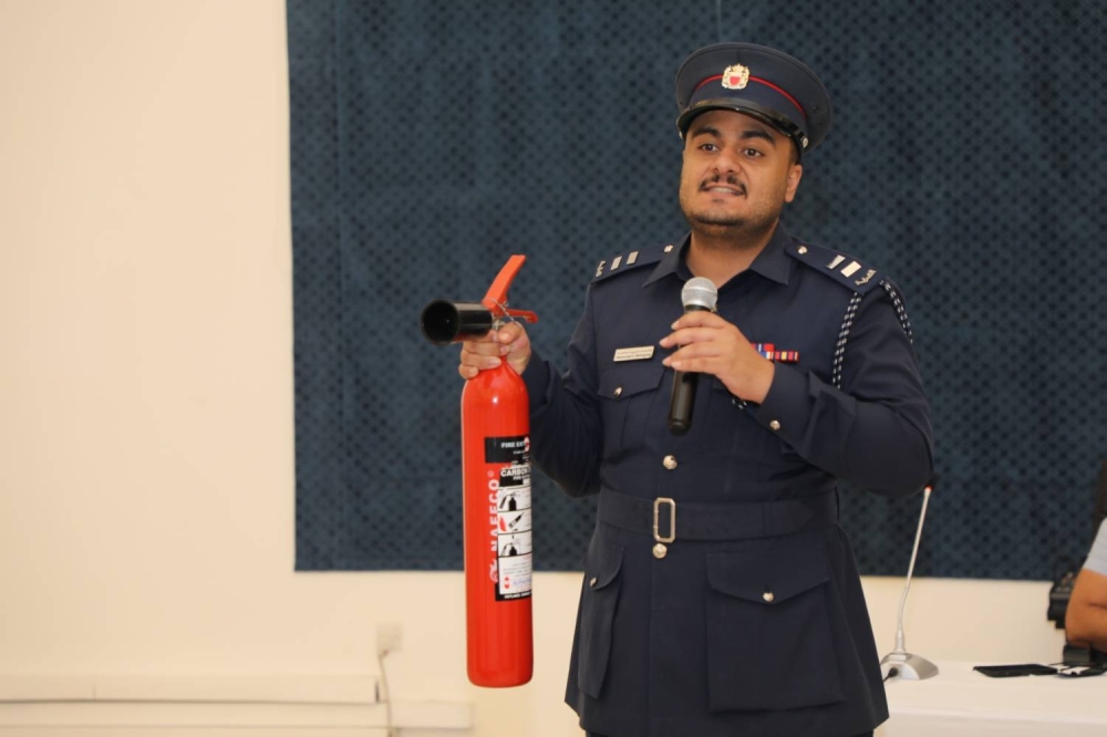 اللأوقاف السنية والدفاع المدني يختتمان البرنامج التدريبي