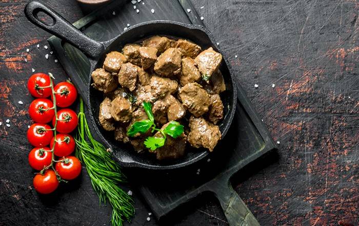 غذاء خارق أم خطر خفي؟.. كل ما يجب أن تعرفه عن الكبدة