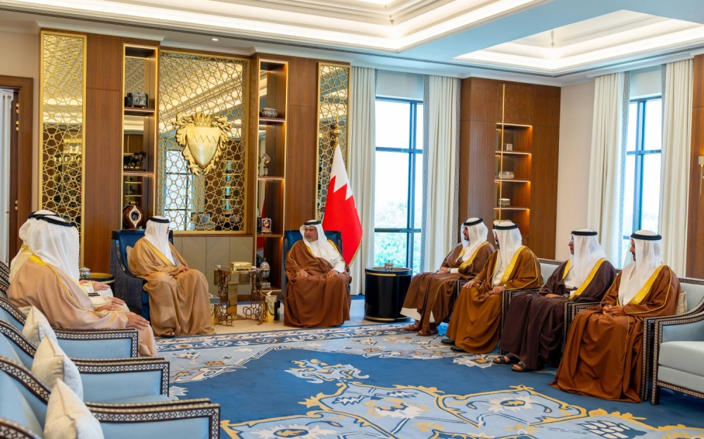 ولي العهد رئيس الوزراء يلتقي عدد من السفراء الجدد للمملكة المعينين لدى عدد من الدول الصديقة