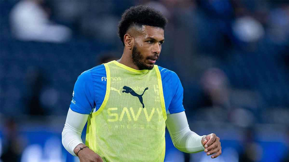 عودة علي البليهي إلى تدريبات الهلال السعودي قبل مواجهة الرياض